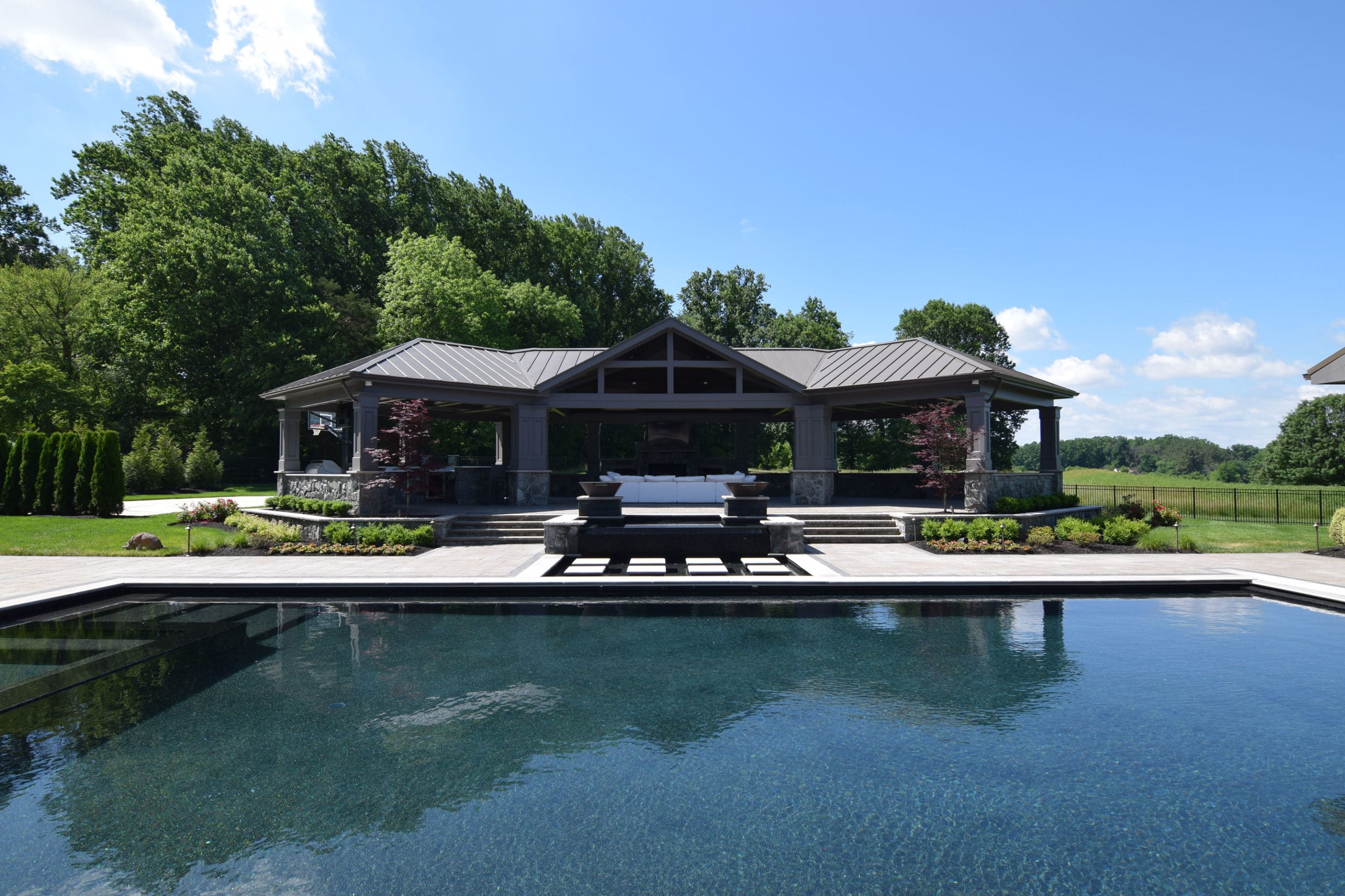 swimming pool contractor montgomery county maryland